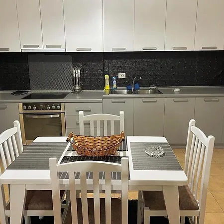 Apartment Apartament Ferhati Tirana
