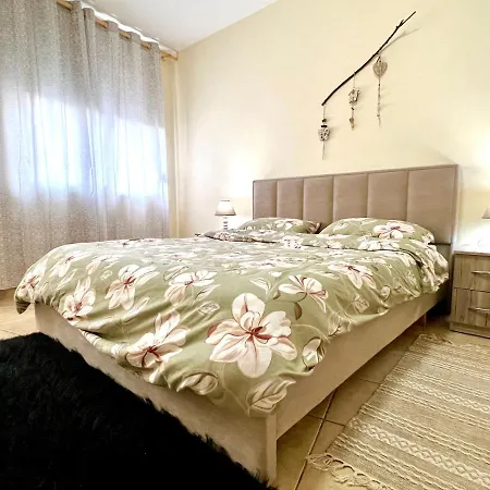 Apartament Ferhati Apartment *